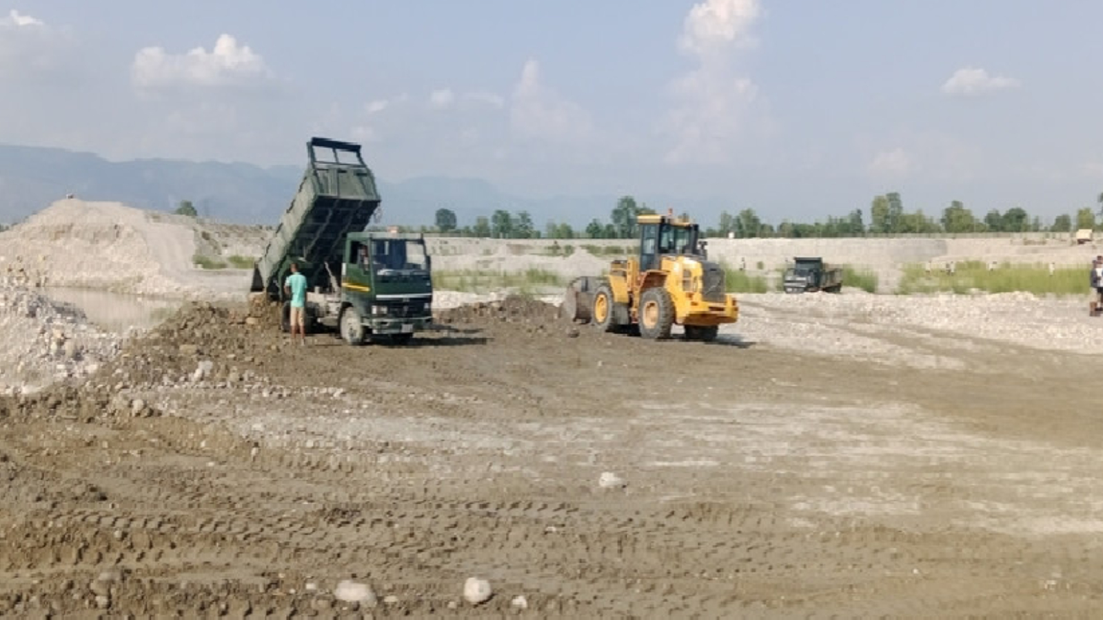 महाकाली नदीले भत्किएको बाँध पुनः निर्माण गरिँदै